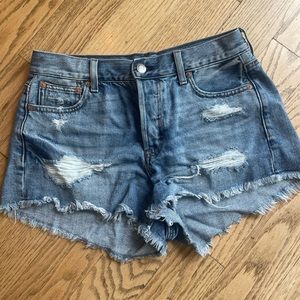 American Eagle High-Rise Festival Shorts